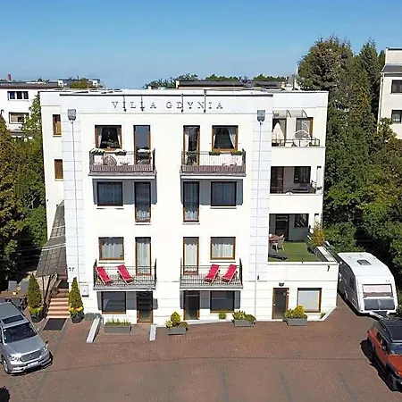 Villa Gdynia فندق مبيت وإفطار غدينيا